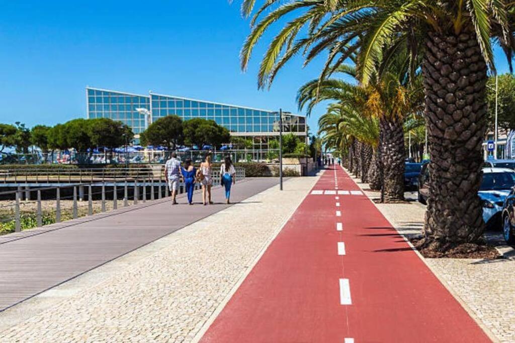 Avenida House A 700 Metros Da Praia エシュポゼンデ エクステリア 写真
